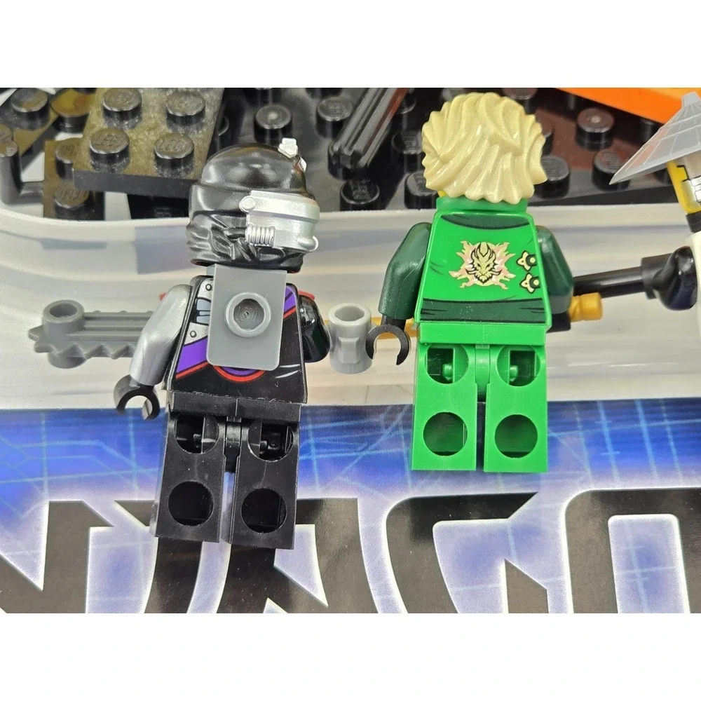 LEGO NINJAGO: Nindroid Mech Dragon‎ (70725) - 100% Complete W/box & Manuals
